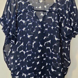 Lauren Conrad short sleeve tied waist blouse